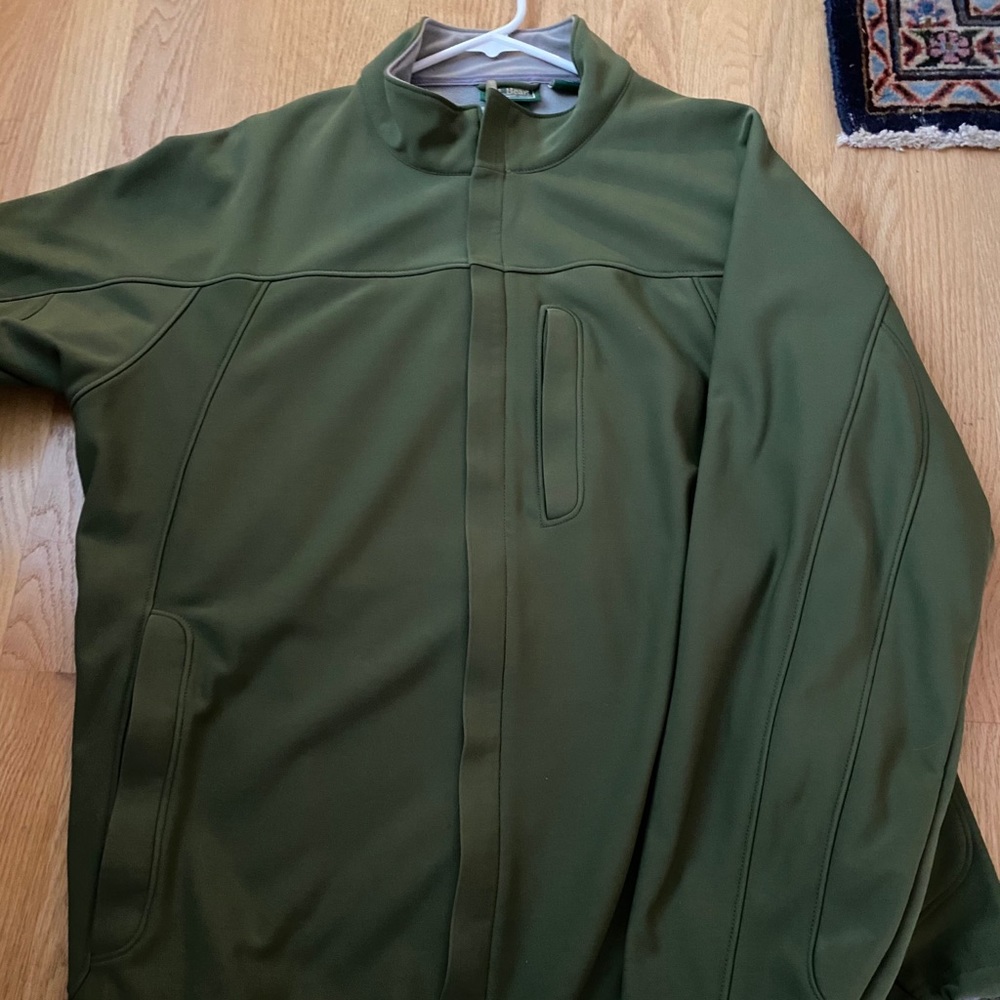 Men’s L.L.Bean XL tall wind stopper green jacket
